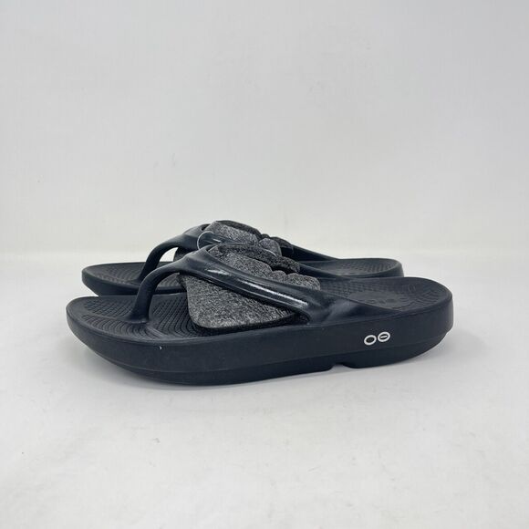 Oofos Oolala Recovery Thong Black Shiny Flip Flop Slipper Sandals Women's Size 9 - Picture 2 of 11